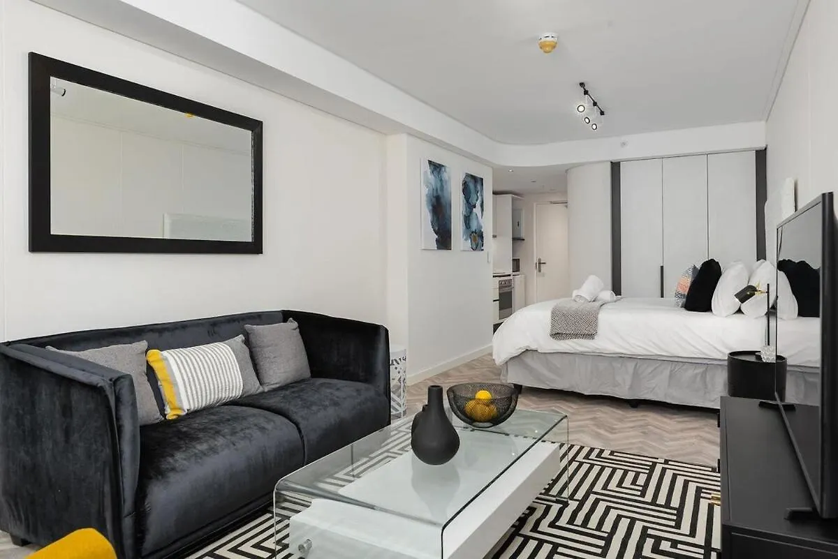 Table Mountain View City Centre Tranquil And Elegant Cape Town Apartment