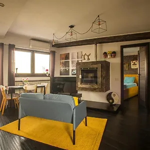 Amo , Bucharest Romania